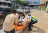 北流交警同志，我车上有孕妇，羊水破了，堵在国道上，能帮我们开道吗？
