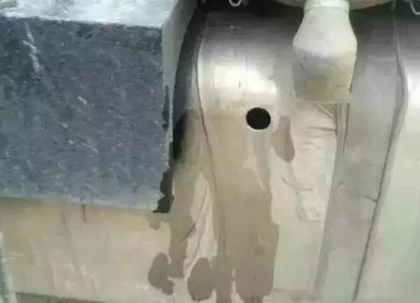 9c8f8b3c740c1c655986ce71e59f8723.jpg