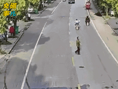 3fb71459266b424fbe6bbaef45ec8418.gif