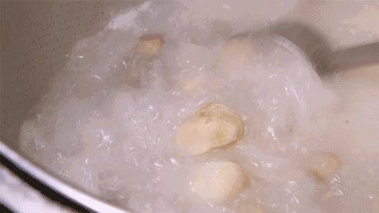 50846CF7D8D780D4EE1A4347DE81C4999BC3884F_size1290_w550_h309.gif