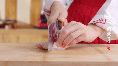 a64cc74e2c934df38e6dd38966c96a6c.gif