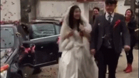 d4f4094e11734d2291af33d63f1e53b6.gif
