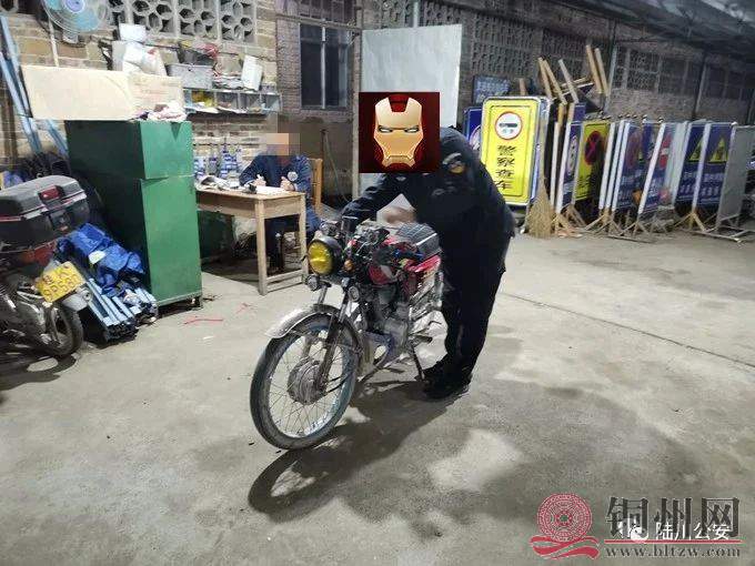 01deaa43fb9db25cab8aa9f32d3f1547.jpg