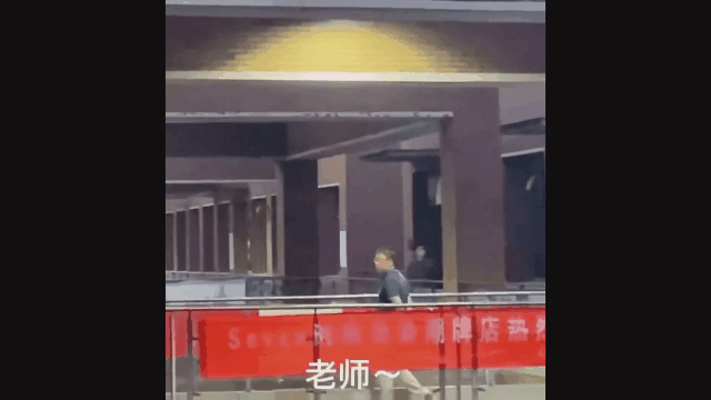fbda0b6b759cdba730280ee650803529.gif