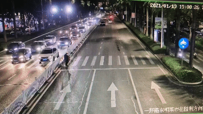 589695d2bfa95977cbbf74376ea33c32.gif