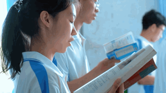 659573e51ff642b0624595c03da95b94.gif