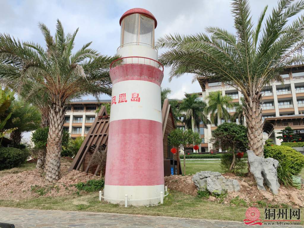 727932_87e1db6b0857ebb07b9572543ddfb504.jpg