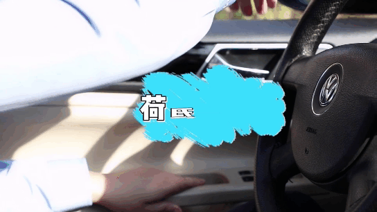 开门杀！北流一司机开车门，致1人死亡！