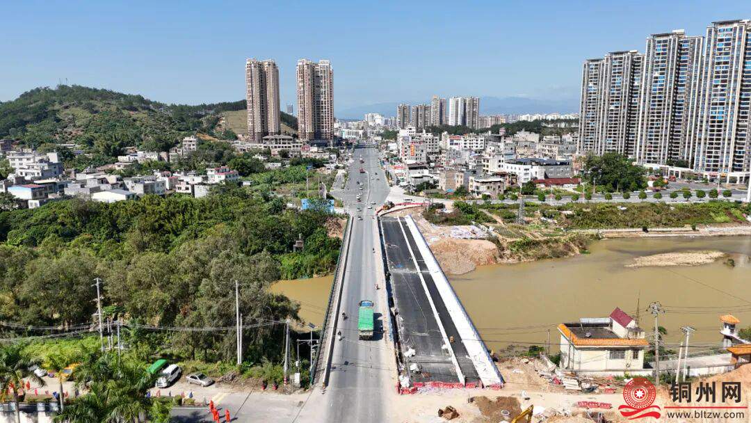 看看心中有人民的北流样版工程（朱砂罗大桥扩建）！很快就可以开放通行了！